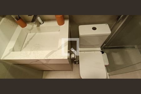 Apartamento à venda com 71m², 2 quartos e 1 vaga Apartamento à venda com 71m², 2 quartos e 1 vagaBanheiro