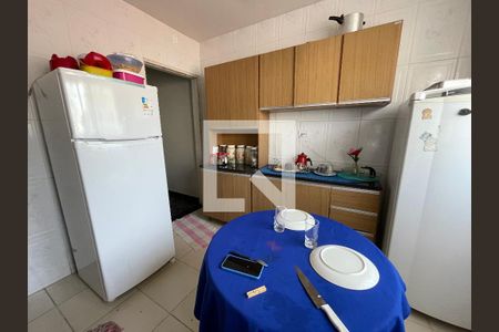 Casa à venda com 250m², 3 quartos e 2 vagas Casa à venda com 250m², 3 quartos e 2 vagasCozinha