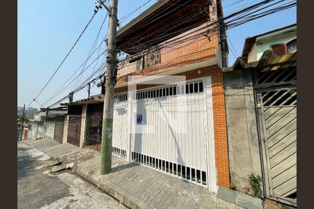 Casa à venda com 250m², 3 quartos e 2 vagas Casa à venda com 250m², 3 quartos e 2 vagasFachada/Plaquinha