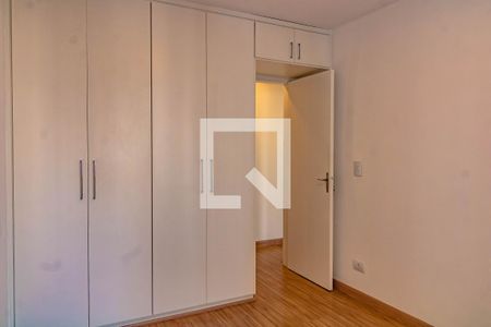 Quarto de apartamento para alugar com 2 quartos, 72m² em Vila Guarani (zona Sul), São Paulo