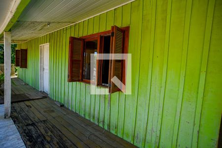 Casa para alugar com 100m², 2 quartos e 10 vagasEntrada