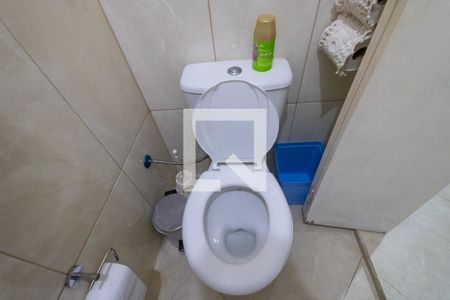 Casa à venda com 200m², 3 quartos e 2 vagasBanheiro 1