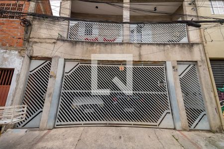 Casa à venda com 200m², 3 quartos e 2 vagasFachada