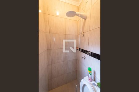 Casa à venda com 200m², 3 quartos e 2 vagasBanheiro 4