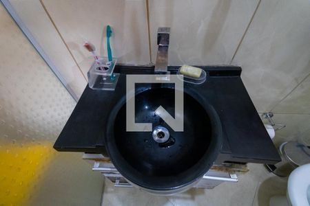 Casa à venda com 200m², 3 quartos e 2 vagasBanheiro 1