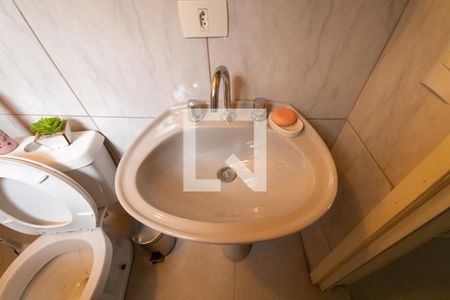 Casa à venda com 200m², 3 quartos e 2 vagasBanheiro 4