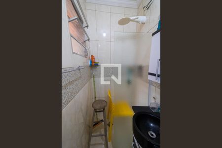 Casa à venda com 200m², 3 quartos e 2 vagasBanheiro 1