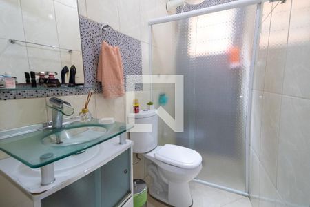 Casa à venda com 200m², 3 quartos e 2 vagasBanheiro 2