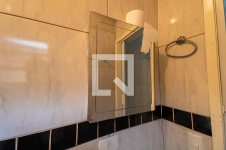 Casa à venda com 200m², 3 quartos e 2 vagasBanheiro 4