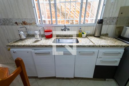 Casa à venda com 200m², 3 quartos e 2 vagasCozinha
