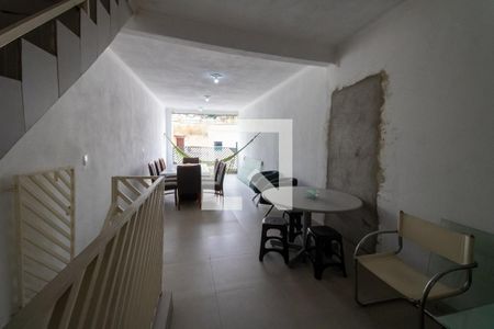 Casa à venda com 200m², 3 quartos e 2 vagasÁrea Gourmet