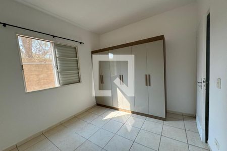 Quarto 1 de apartamento para alugar com 2 quartos, 45m² em Jardim Interlagos, Ribeirão Preto