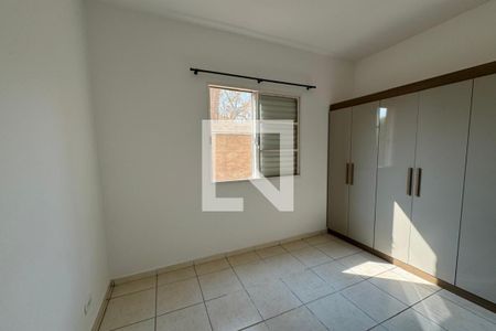 Quarto 1 de apartamento para alugar com 2 quartos, 45m² em Jardim Interlagos, Ribeirão Preto