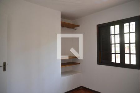 Quarto 1 de casa para alugar com 3 quartos, 150m² em Campestre, Santo André