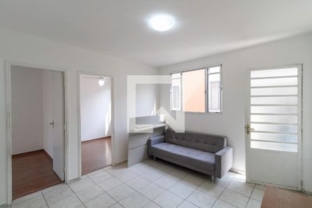 Sala de apartamento para alugar com 2 quartos, 50m² em Piratininga (venda Nova), Belo Horizonte