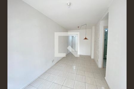Sala de apartamento à venda com 3 quartos, 66m² em Cachambi, Rio de Janeiro
