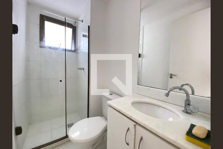 Apartamento à venda com 66m², 3 quartos e 1 vaga Apartamento à venda com 66m², 3 quartos e 1 vagaBanheiro Social