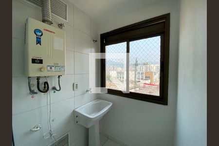 Apartamento à venda com 66m², 3 quartos e 1 vaga Apartamento à venda com 66m², 3 quartos e 1 vagaCozinha e Área de Serviço