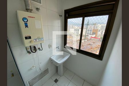 Apartamento à venda com 66m², 3 quartos e 1 vaga Apartamento à venda com 66m², 3 quartos e 1 vagaCozinha e Área de Serviço