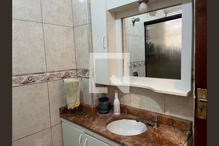 Apartamento para alugar com 73m², 2 quartos e sem vagaBanheiro