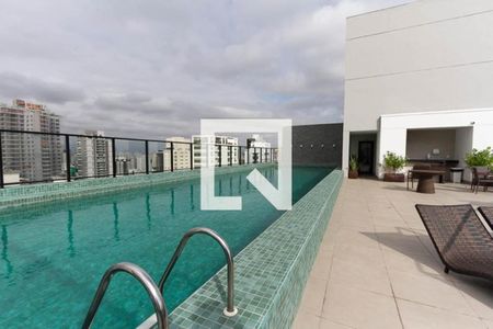 Studio à venda com 26m², 1 quarto e sem vagaPiscina