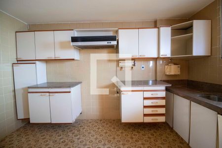 Apartamento para alugar com 189m², 3 quartos e 1 vaga Apartamento para alugar com 189m², 3 quartos e 1 vagaCozinha