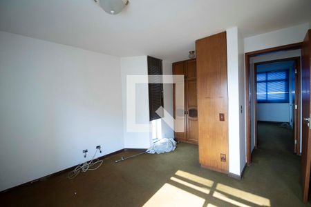 Apartamento para alugar com 189m², 3 quartos e 1 vaga Apartamento para alugar com 189m², 3 quartos e 1 vagaQuarto 3