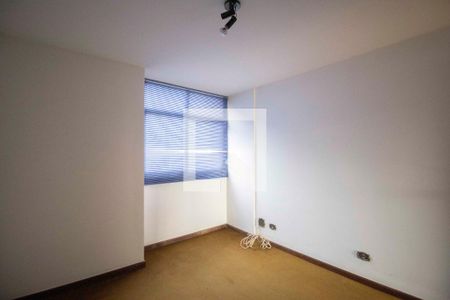 Apartamento para alugar com 189m², 3 quartos e 1 vaga Apartamento para alugar com 189m², 3 quartos e 1 vagaQuarto 2