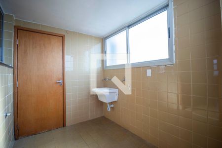 Apartamento para alugar com 189m², 3 quartos e 1 vaga Apartamento para alugar com 189m², 3 quartos e 1 vagaÁrea de Serviço