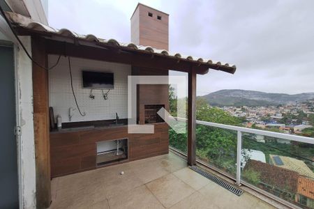 Casa à venda com 350m², 5 quartos e 1 vagaChurrasqueira