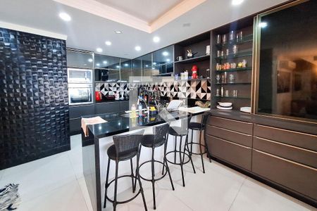 Casa à venda com 350m², 5 quartos e 1 vagaCozinha