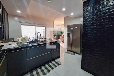 Casa à venda com 350m², 5 quartos e 1 vagaCozinha