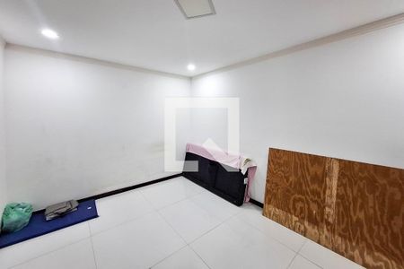 Casa à venda com 350m², 5 quartos e 1 vagaSuíte 4