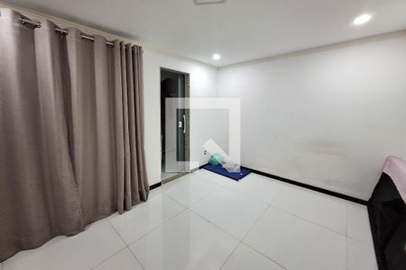 Casa à venda com 350m², 5 quartos e 1 vagaSuíte 4