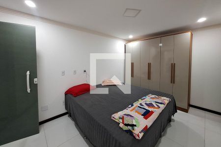 Casa à venda com 350m², 5 quartos e 1 vagaSuíte 2