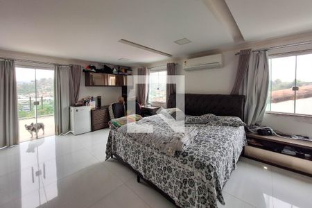 Casa à venda com 350m², 5 quartos e 1 vagaSuíte 5