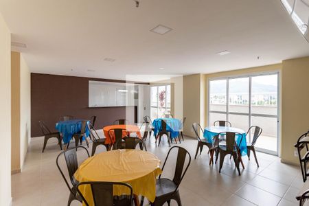 Apartamento à venda com 44m², 1 quarto e 1 vaga Apartamento à venda com 44m², 1 quarto e 1 vagaÁrea comum - Salão de festas