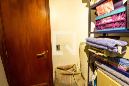 Apartamento à venda com 187m², 5 quartos e 3 vagasQuarto de Serviço