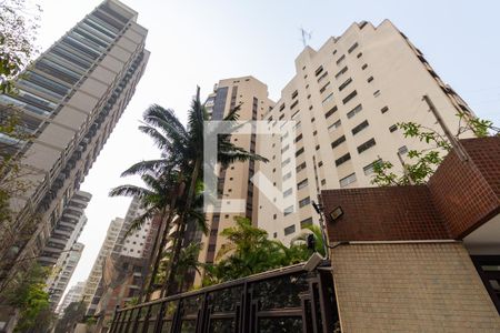 Apartamento à venda com 187m², 5 quartos e 3 vagasFachada