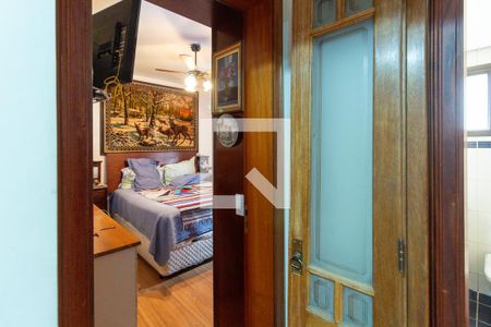 Apartamento à venda com 187m², 5 quartos e 3 vagasSuíte 1