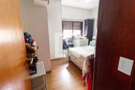 Apartamento à venda com 187m², 5 quartos e 3 vagasSuíte 2