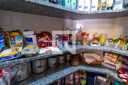 Apartamento à venda com 187m², 5 quartos e 3 vagasDespensa