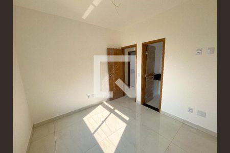 Apartamento à venda com 180m², 3 quartos e 2 vagasQuarto 2 suite