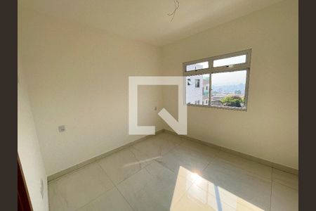 Apartamento à venda com 180m², 3 quartos e 2 vagasQuarto 2 suite