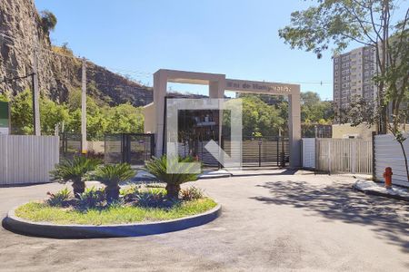 Apartamento para alugar com 80m², 2 quartos e 1 vaga Apartamento para alugar com 80m², 2 quartos e 1 vagaFachada do condomínio