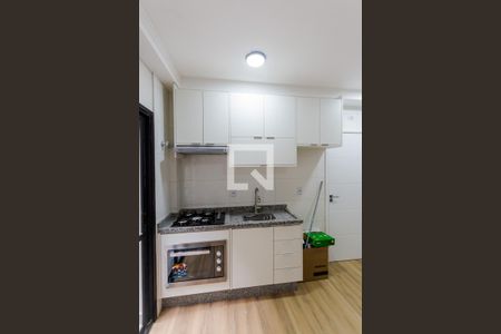Sala e Cozinha de apartamento à venda com 2 quartos, 58m² em Vila Curuçá, Santo André