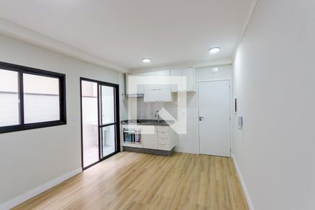 Sala e Cozinha de apartamento à venda com 2 quartos, 51m² em Vila Curuçá, Santo André