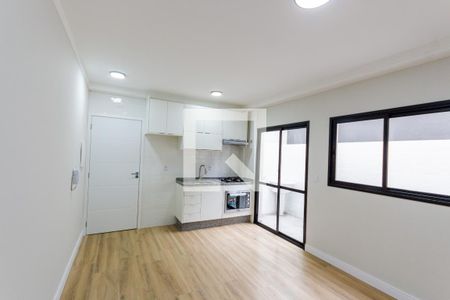 Sala e Cozinha de apartamento à venda com 2 quartos, 45m² em Vila Curuçá, Santo André