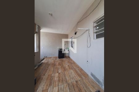 Área de Serviço de casa para alugar com 1 quarto, 40m² em Jardim Cecy, São Paulo