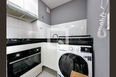 Apartamento à venda com 33m², 1 quarto e sem vagaÁrea de Serviço